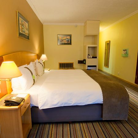 Holiday Inn - Bulawayo By Ihg Zewnętrze zdjęcie