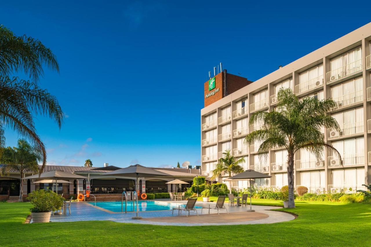 Holiday Inn - Bulawayo, An Ihg Hotel Zewnętrze zdjęcie