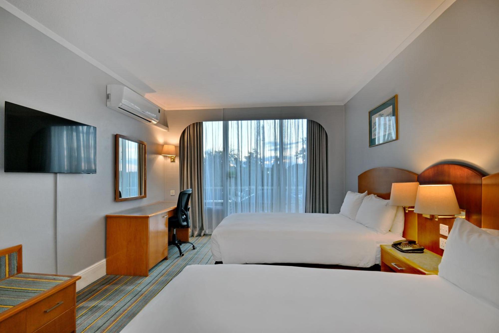 Holiday Inn - Bulawayo By Ihg Zewnętrze zdjęcie